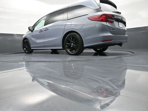 Certified 2024 Honda Odyssey Sport image 34