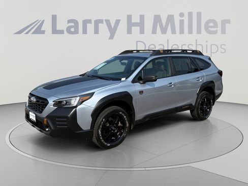 Certified 2022 Subaru Outback Wilderness w/ Wilderness Package AWD/4WD image 1