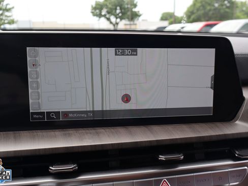 Used 2024 Kia Telluride EX w/ EX Captain's Chair Package FWD image 23