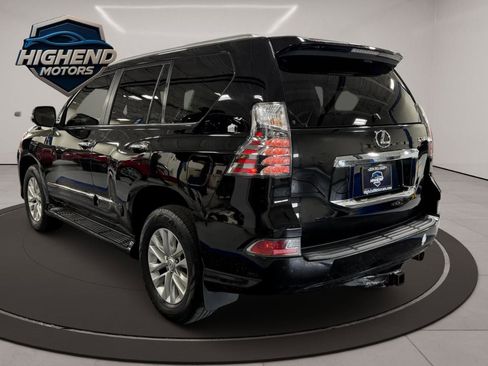 Used 2016 Lexus GX 460 w/ Premium Package image 4