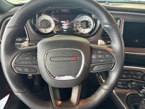 Used 2022 Dodge Challenger R/T Scat Pack RWD image 10