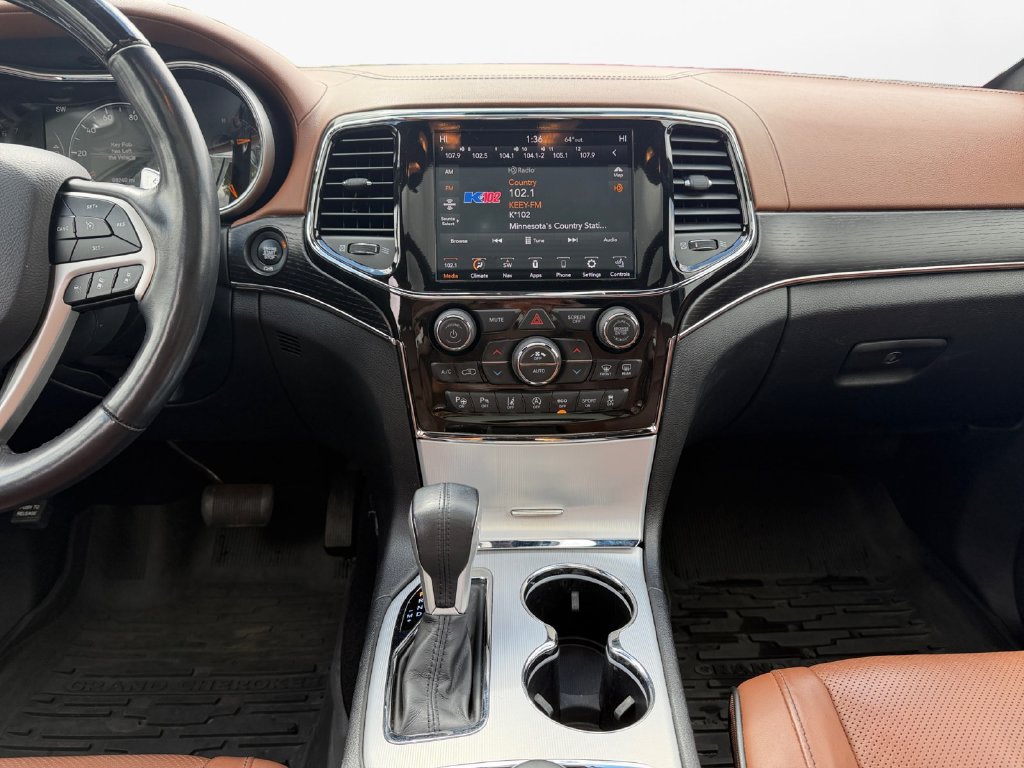 Used 2021 Jeep Grand Cherokee Summit AWD/4WD image 11