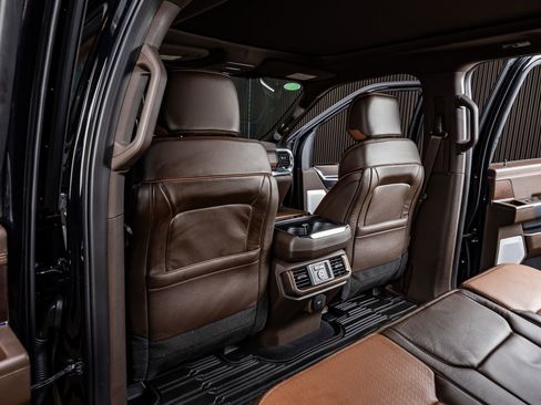 Used 2025 Ford F150 King Ranch w/ FX4 Off-Road Package image 34