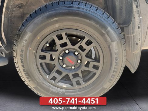 Used 2023 Toyota 4Runner SR5 RWD image 38