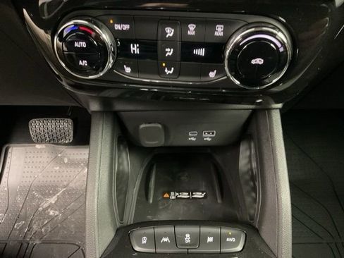 New 2026 Chevrolet TrailBlazer LT w/ Convenience Package image 17