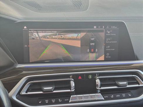 Used 2020 BMW X7 xDrive40i w/ Premium Package AWD/4WD image 13
