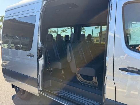 New 2025 Mercedes-Benz Sprinter 2500 image 14