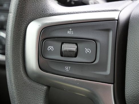 Used 2020 Chevrolet Silverado 1500 LT AWD/4WD image 33