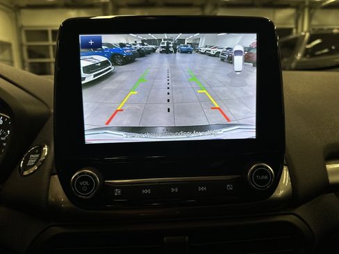 Used 2021 Ford EcoSport SES image 31