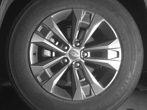 Used 2025 Chevrolet Equinox LT image 12