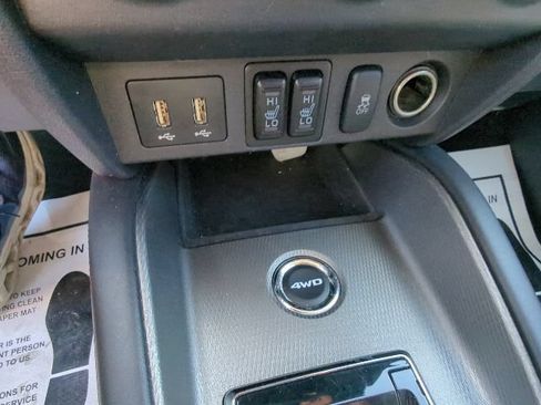 Used 2024 Mitsubishi Outlander Sport AWD image 17