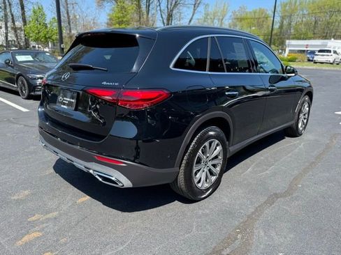 Used 2026 Mercedes-Benz GLC 300 4MATIC image 3