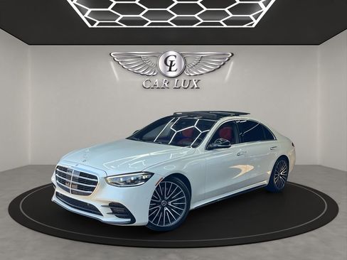 Used 2021 Mercedes-Benz S 580 4MATIC Sedan image 2