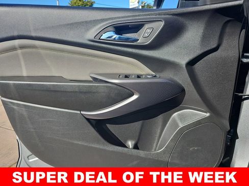 Used 2025 Chevrolet Trax ACTIV w/ Driver Confidence Package image 26