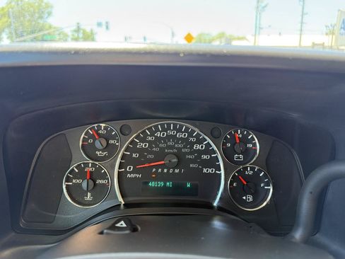 Used 2014 Chevrolet Express 2500 LT w/ LT Preferred Equipment Group RWD image 27