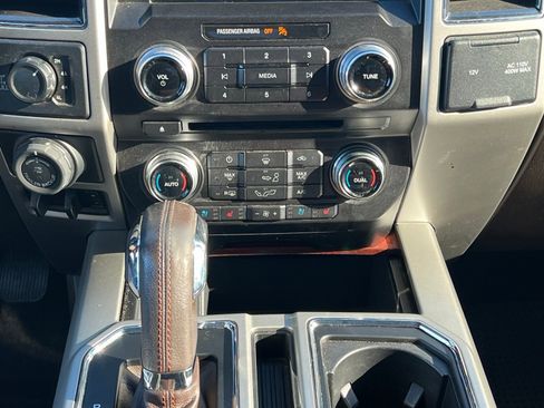 Used 2018 Ford F150 King Ranch w/ Equipment Group 601A Luxury image 32