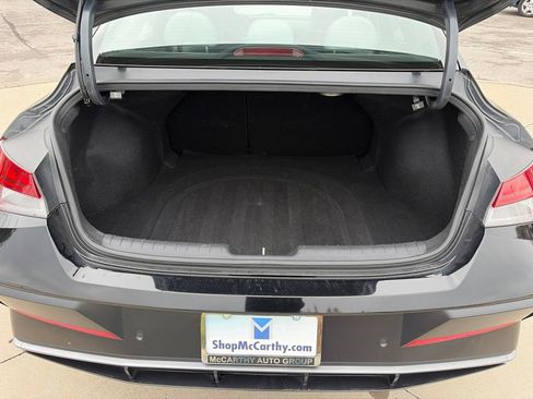 Used 2024 Hyundai Elantra Limited FWD image 51