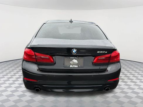 Used 2019 BMW 530e w/ Convenience Package image 6