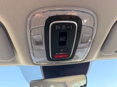 New 2025 Hyundai Elantra Limited FWD image 26