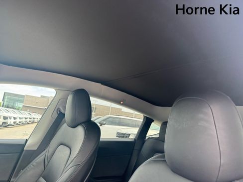Used 2023 Tesla Model Y Long Range AWD/4WD image 25