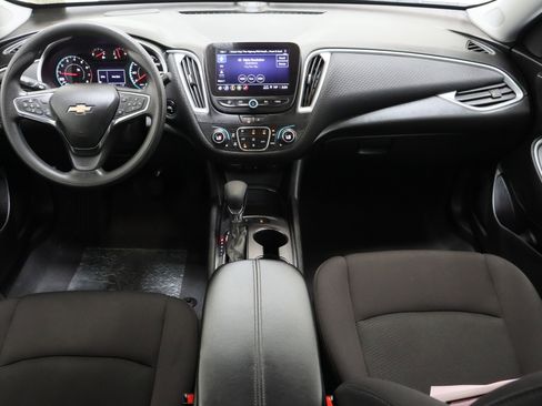 Used 2024 Chevrolet Malibu LT FWD image 30