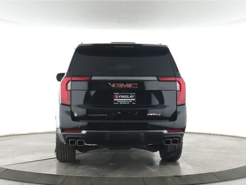 Used 2025 GMC Yukon AT4 w/ AT4 Premium Plus Package AWD/4WD image 11