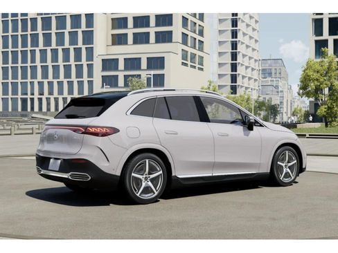 New 2026 Mercedes-Benz EQE 320 4MATIC SUV image 18