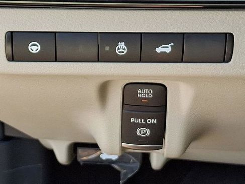 Certified 2025 Nissan Murano SL AWD/4WD image 25
