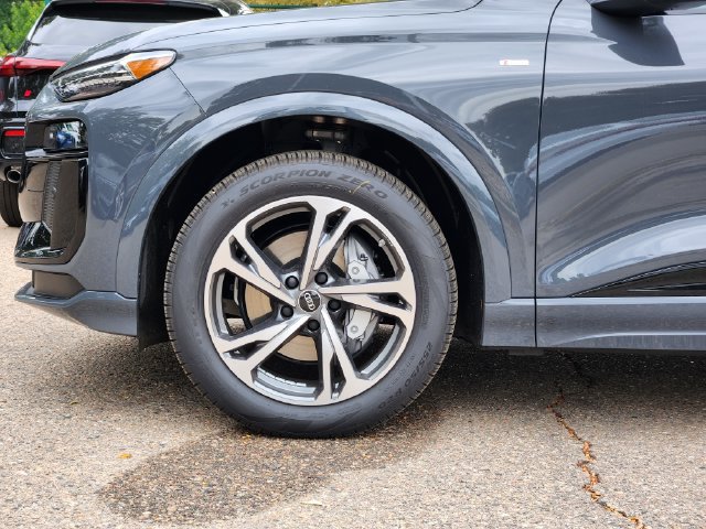 New 2027 Audi Q6 e-tron Premium Plus AWD/4WD image 8