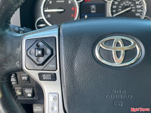 Used 2017 Toyota Tundra Limited w/ Limited Premium Package AWD/4WD image 22
