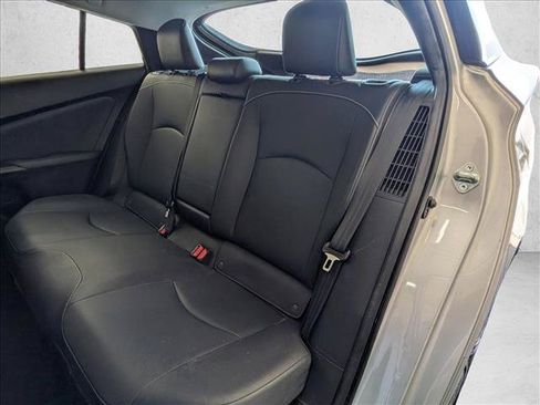 Used 2022 Toyota Prius Prime XLE FWD image 16