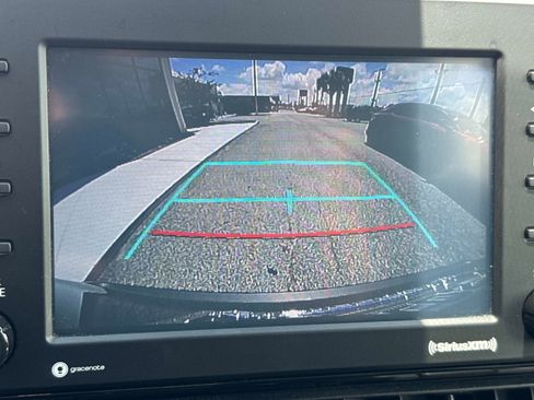 Used 2020 Toyota RAV4 XLE FWD image 24