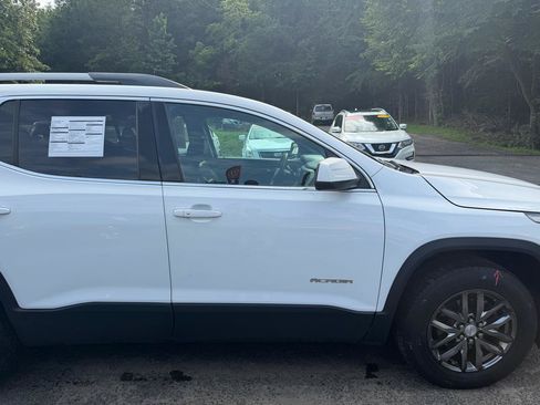 Used 2017 GMC Acadia SLT AWD/4WD image 11