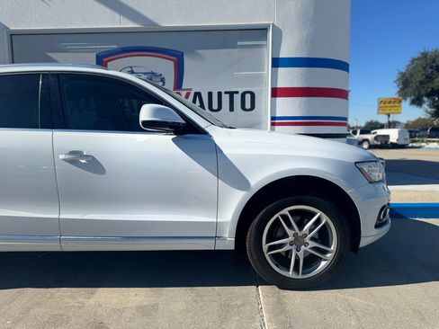 Used 2017 Audi Q5 2.0T Premium image 25