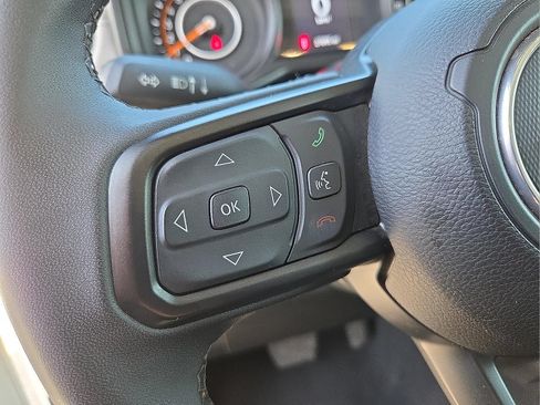 Used 2025 Jeep Wrangler Unlimited Sport AWD/4WD image 12