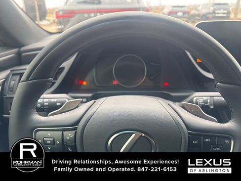 Certified 2025 Lexus ES 350 Ultra Luxury image 10