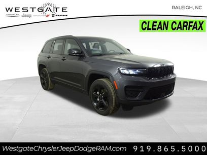 Used 2023 Jeep Grand Cherokee Altitude