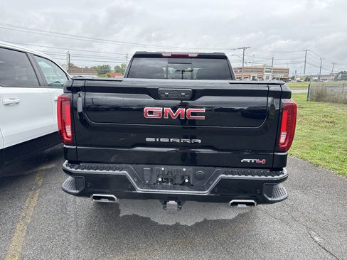 Used 2024 GMC Sierra 1500 AT4 w/ AT4 Premium Package image 6