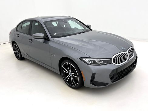 Certified 2023 BMW 330e xDrive w/ M Sport Package image 2