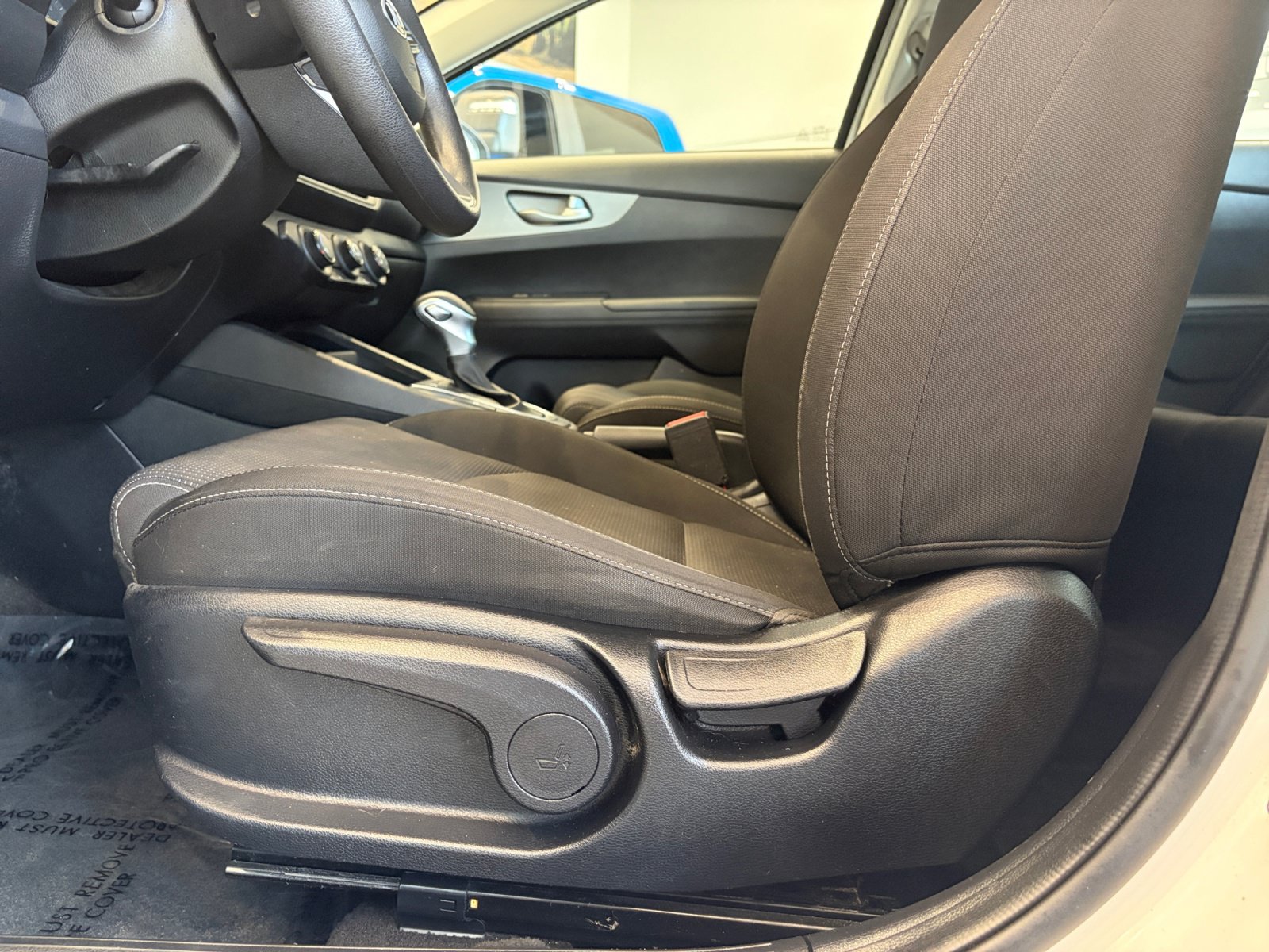 Used 2021 Kia Forte LXS FWD image 15