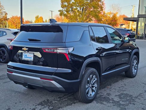 New 2026 Chevrolet Equinox LT image 5