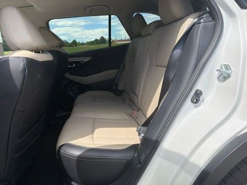 Used 2024 Subaru Outback Limited AWD/4WD image 11