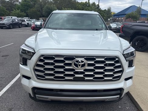 Used 2025 Toyota Sequoia Capstone image 2