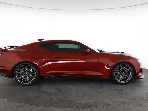 Used 2022 Chevrolet Camaro ZL1 RWD image 14