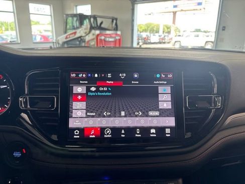 Used 2025 Dodge Durango R/T AWD/4WD image 43