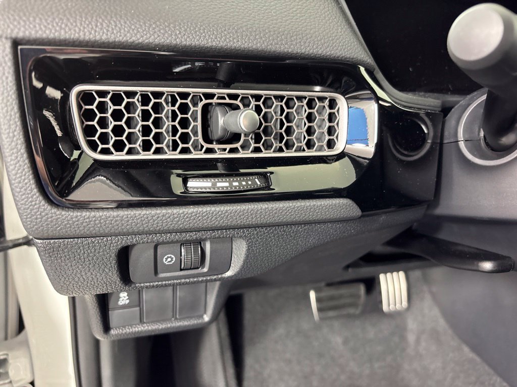 Used 2026 Honda Civic Sport image 29