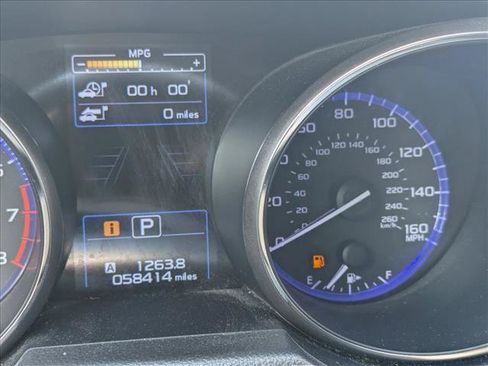 Used 2018 Subaru Outback 3.6R Limited AWD/4WD image 9