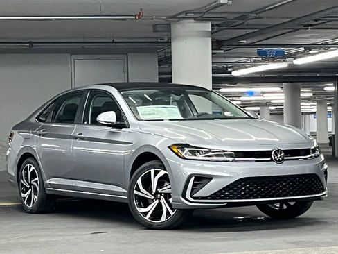 New 2026 Volkswagen Jetta SEL FWD image 2