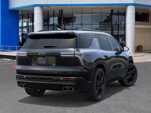 New 2027 Chevrolet Traverse RS w/ LPO, Floor Liner Package FWD image 4