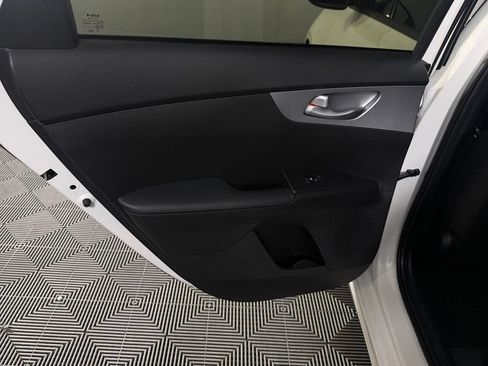 Used 2023 Kia Forte LXS FWD image 25